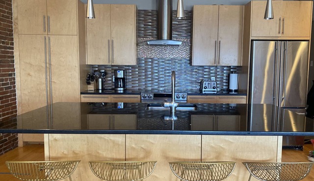 Boston Harbor views. Modern north end condo.FREE PARKING!