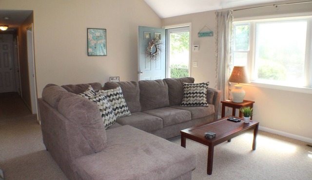 Cape Cod Beach House with central AC