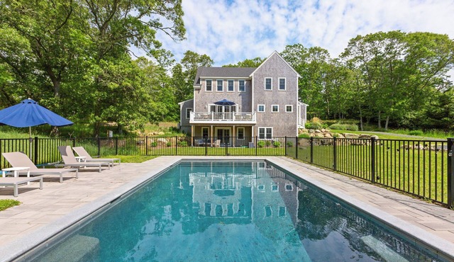 Cape Cod Luxe in Barnstable Village: Saltwater Pool, 2 Suites, Bunks & Family Fun!