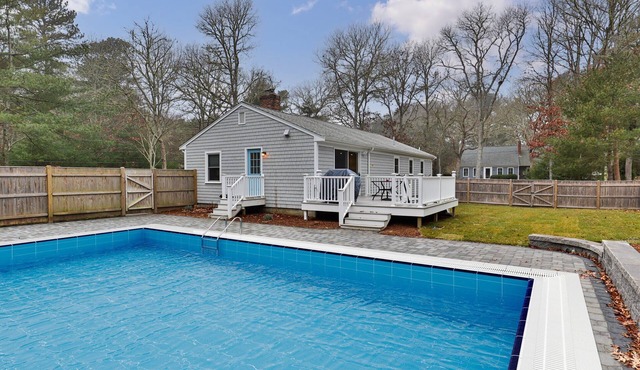 Centerville Oasis, Heated Saltwater Pool!