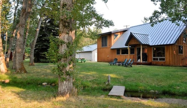 Chickadee Chalet