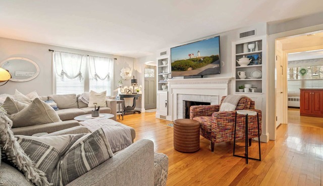 Coastal Cape Neddick