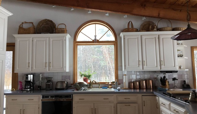 Comfortable, beautiful, private 3 bedroom close to Saratoga Springs