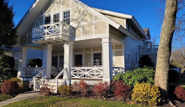 Comfortable Home 3 blocks from the beach at the Jersey Shore (Belmar, North end)