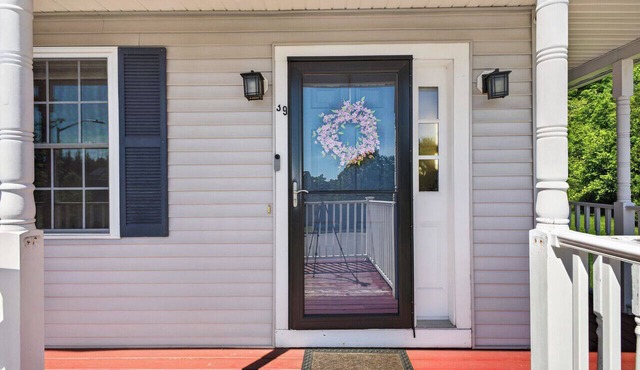 Enjoyable 4-bedroom house with AC in charming Worcester