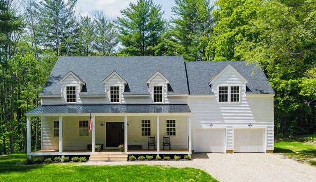 Escape & Explore! NEW Berkshires Farmhouse