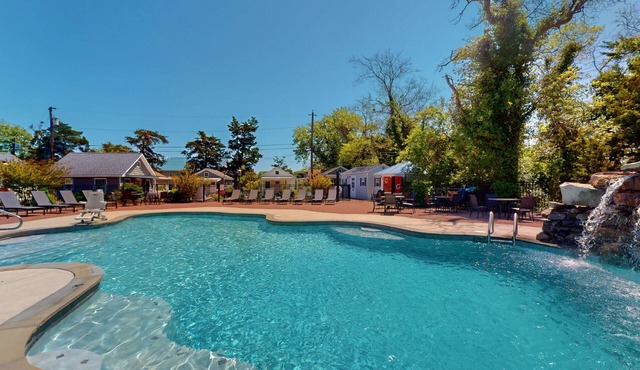 Expansive Double King Room for a Luxurious Group Stay