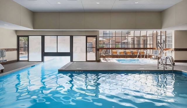 Experience Soothing Moments & Luxury, Stress-Free Vacation!