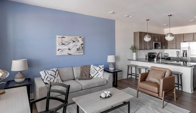 Landing | Beautiful 1BD, Gym, Pool