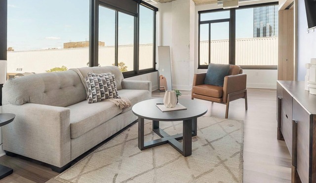 Landing | Stylish 2BD, Gym, Game Room