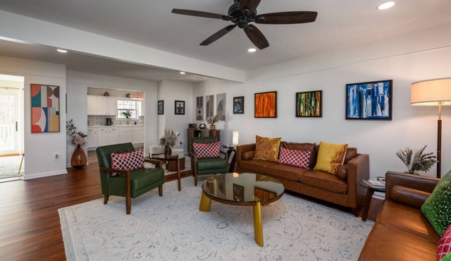 Mid-Century Milton w/Heated Pool