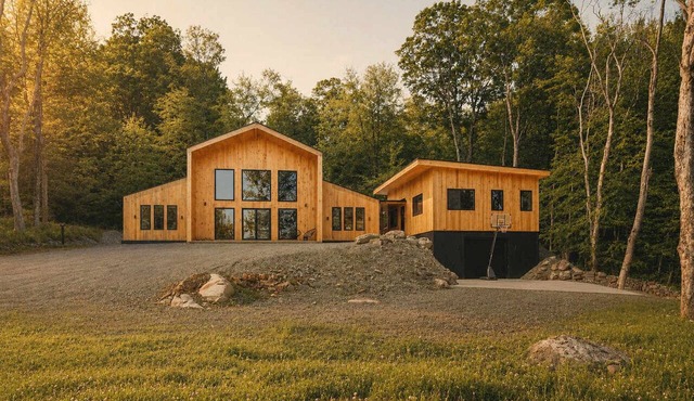 Modern Barn House | Stratton Mountain Retreat