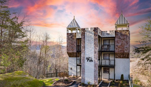 Mountain Views at Dolly's Castle Unit 7