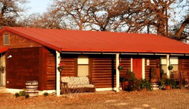 Pet-Friendly Getaway with Shared Swimmin Poolnear Austin Texas