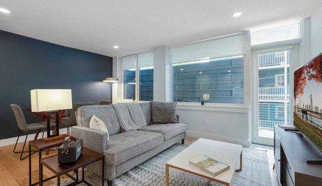 Spacious Harvard Square 2BR w/W/D near Redline by Blueground