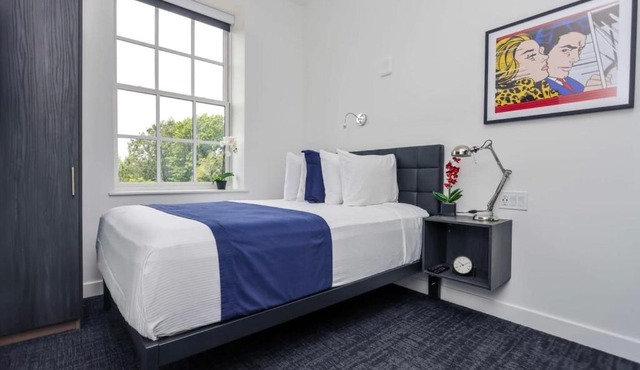 Stylish Studio in Historic Boston