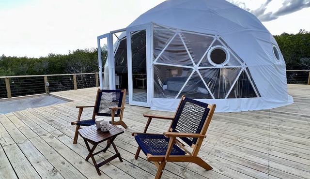 Sublime Glamping Dome in Texas for Memorable Vacations in Burnet