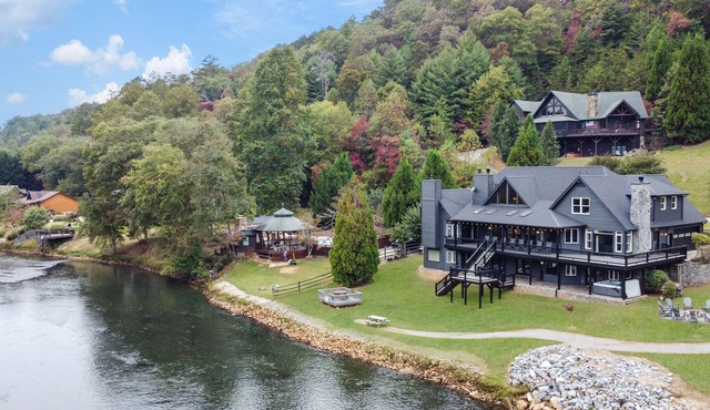 Toccoa River Escape