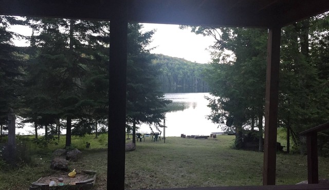 Tranquil Lakeside Setting