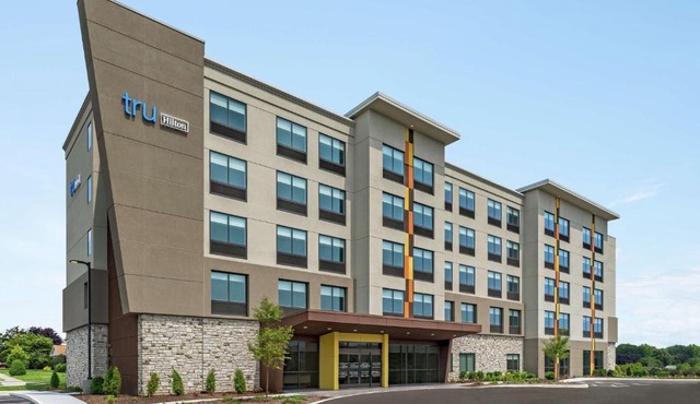 Tru By Hilton Hershey Chocolate Avenue