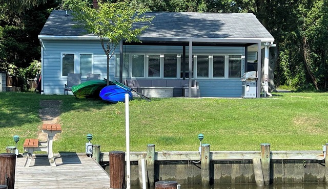 Waterfront CHeerful 2 with Private Pier