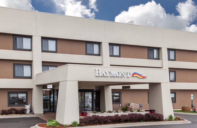 Baymont by Wyndham Glenview