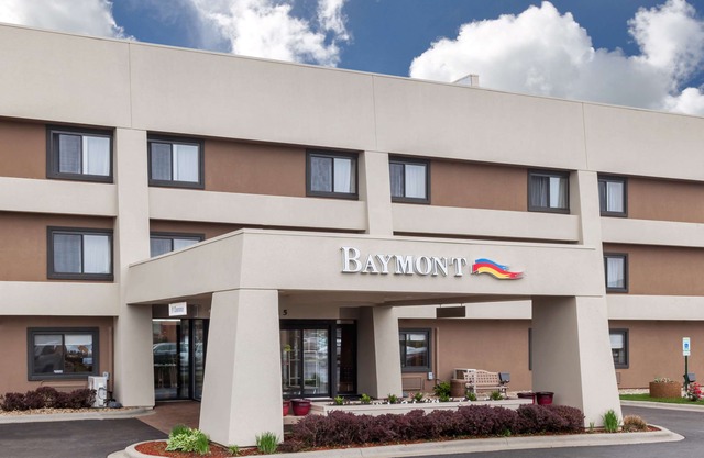 Baymont by Wyndham Glenview