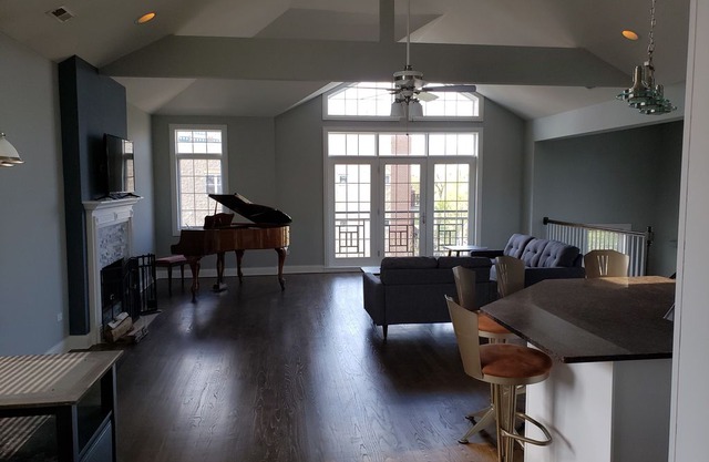 Beautiful Bronzeville Penthouse