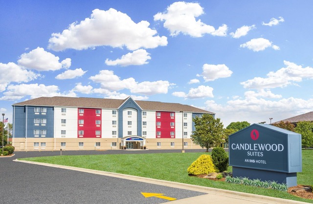 Candlewood Suites O Fallon, an IHG Hotel