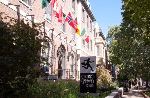 Chicago Getaway Hostel