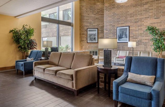 Comfort Inn Arlington Heights Chicago O'Hare Airport