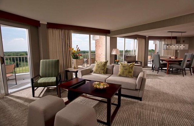 Eaglewood Resort & Spa
