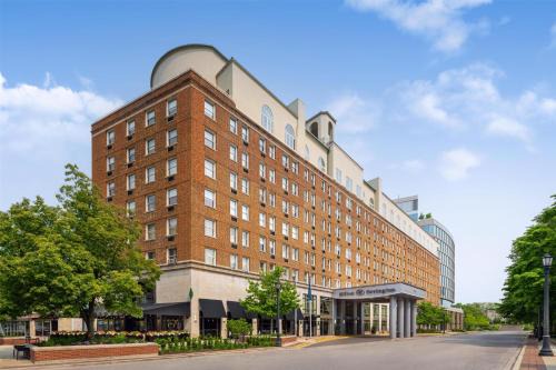 Hilton 