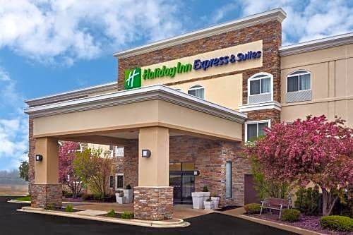 Holiday Inn Express Hotel & Suites Chicago-Libertyville, an IHG Hotel