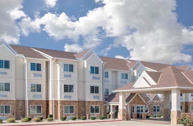 Microtel Inn & Suites by Wyndham Quincy