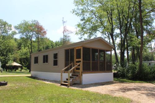 Pine Country Camping Resort 