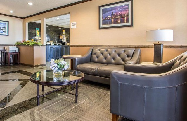Quality Inn Elgin