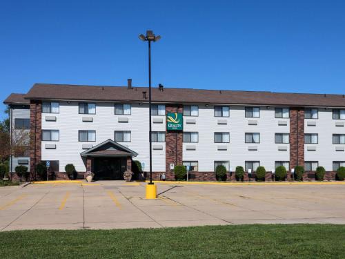 Quality Inn Bloomington 