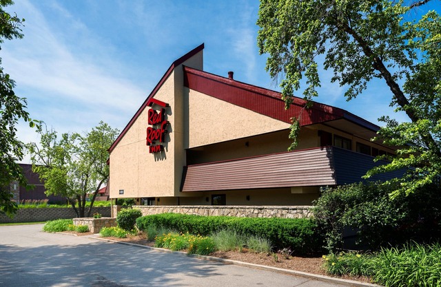 Red Roof Inn Rockford East - Casino District
