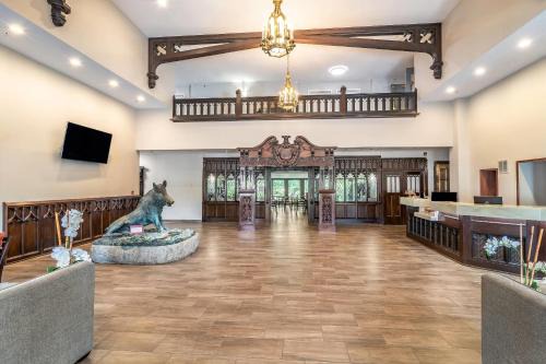 Riverview Inn Hotel 