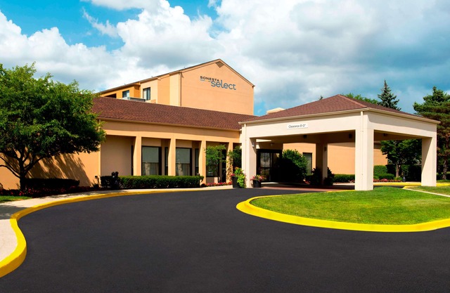 Sonesta Select Arlington Heights North