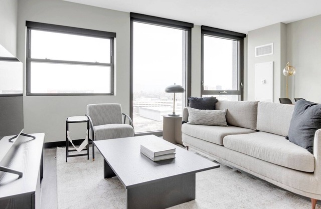 Tasteful Medical District 1BR w/ Gym & W/D, 1 block to L, by Blueground