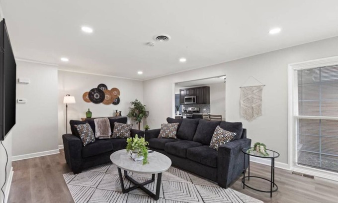 Forestview House | 113 m² House ∙ 3 bedrooms ∙ 6 guests