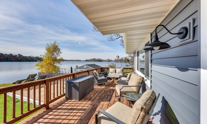Fox Lake House | 117 m² House ∙ 2 bedrooms ∙ 6 guests