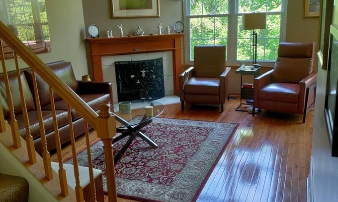 Algonquin Apartment | 167 m² Apartment ∙ 3 bedrooms ∙ 6 guests