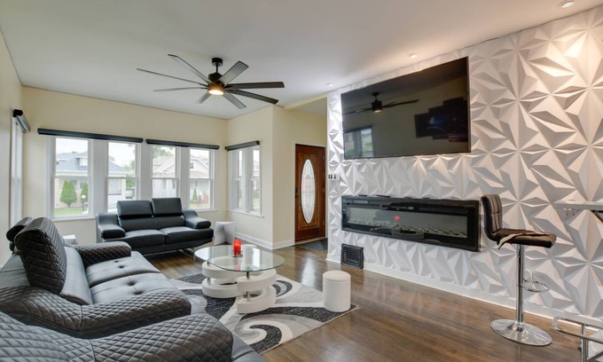 Maywood House | 185 m² House ∙ 3 bedrooms ∙ 6 guests