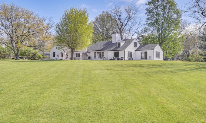 Knoxville House | 222 m² House ∙ 3 bedrooms ∙ 7 guests