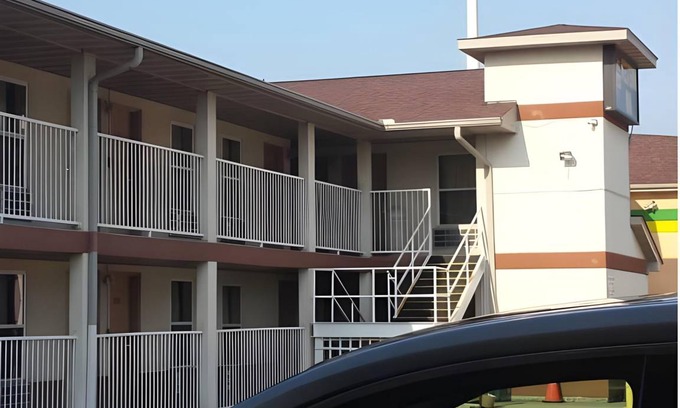 Fairmont City Hotel | 28 m² Motel ∙ 2 guests