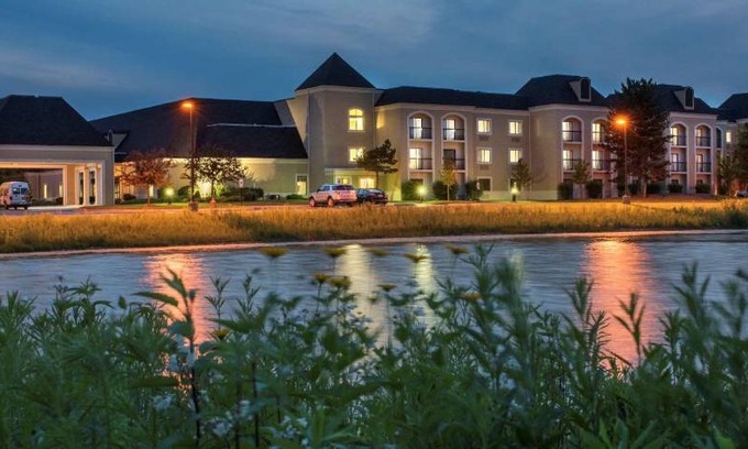 Wood Dale Hotel | 32 m² Hotel ∙ 127 guests