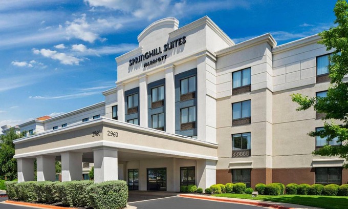 Half Day Hotel | 33 m² Hotel ∙ 127 guests
